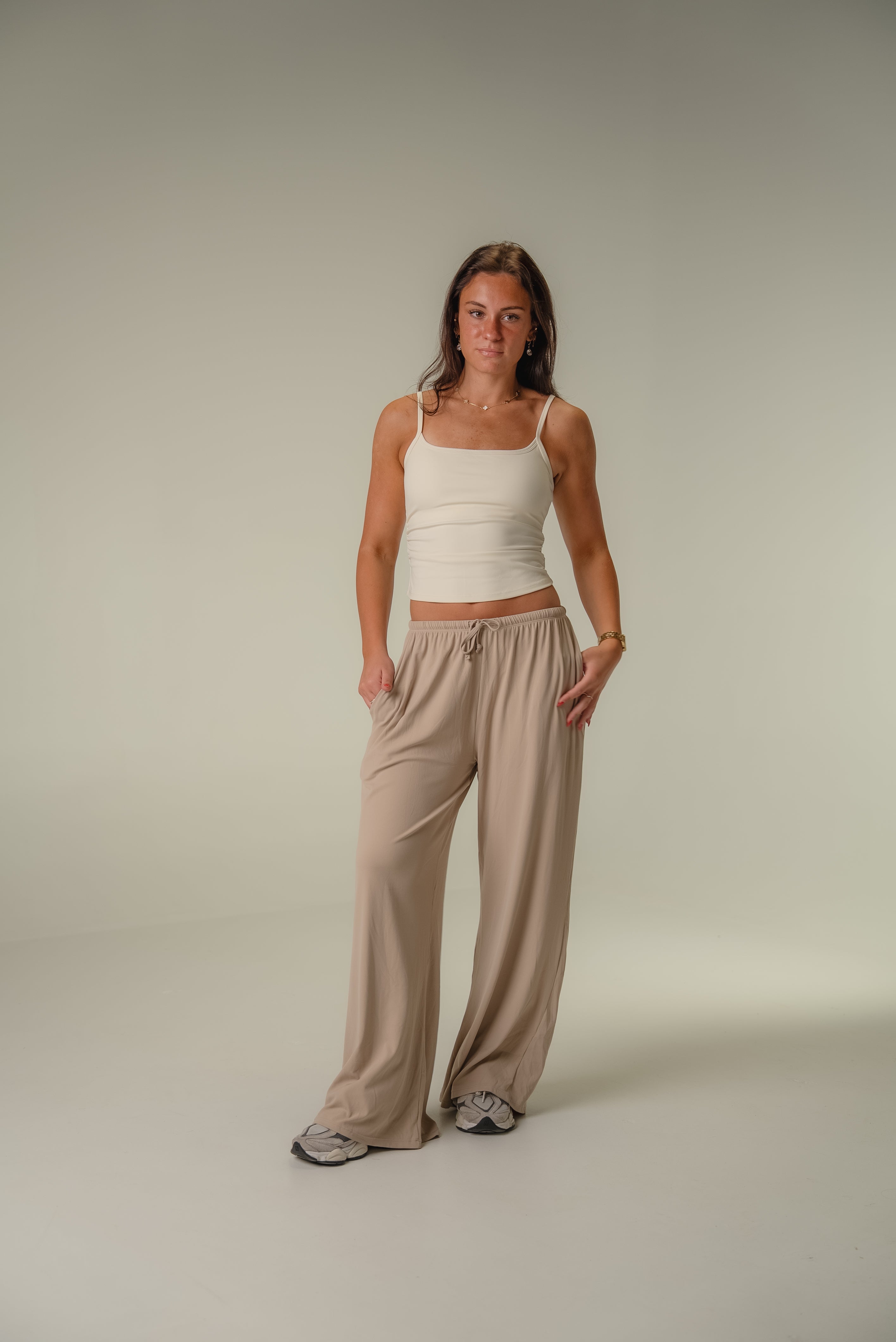 Form Studio Tank Top - Oat