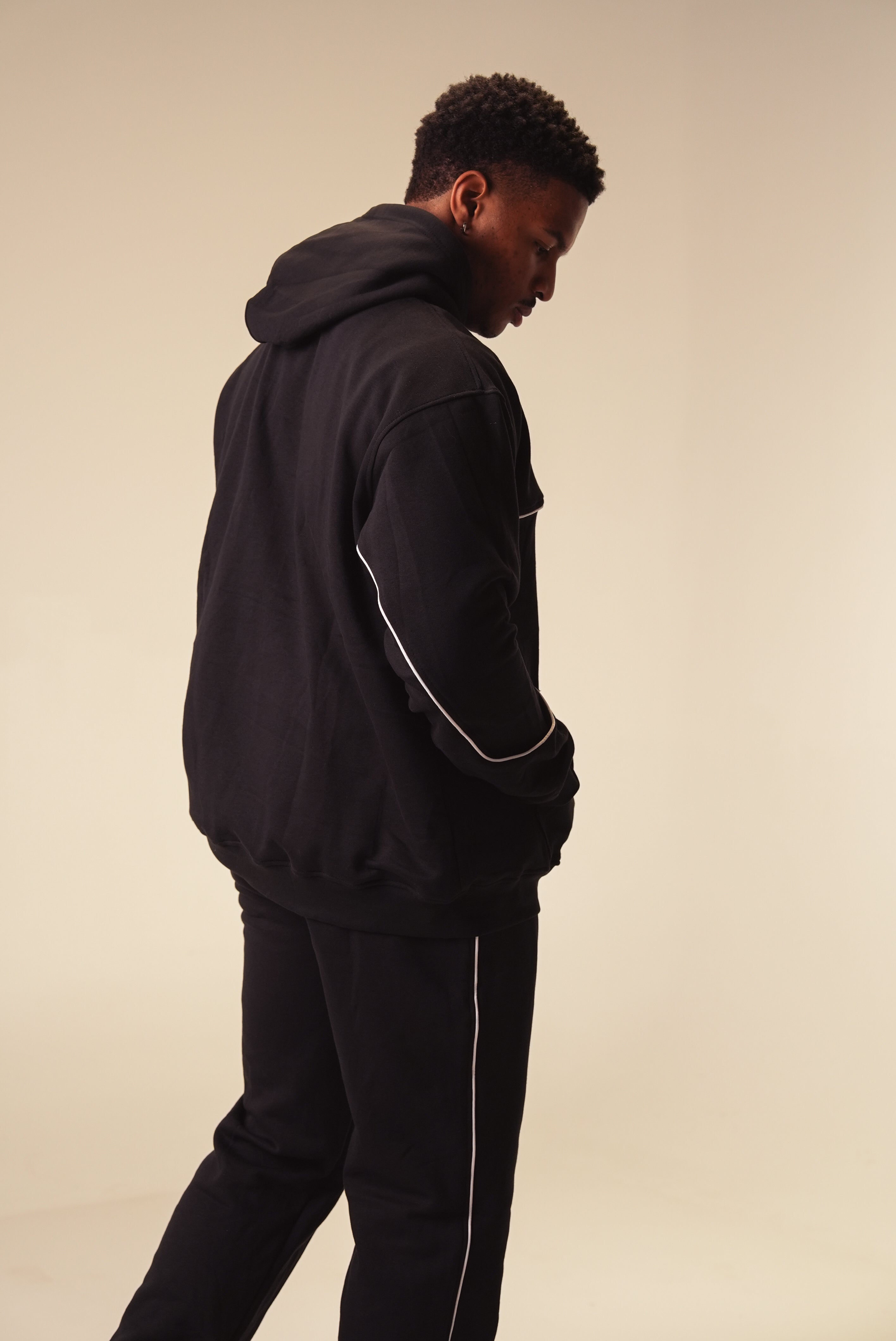 United Pullover Hoodie - Black