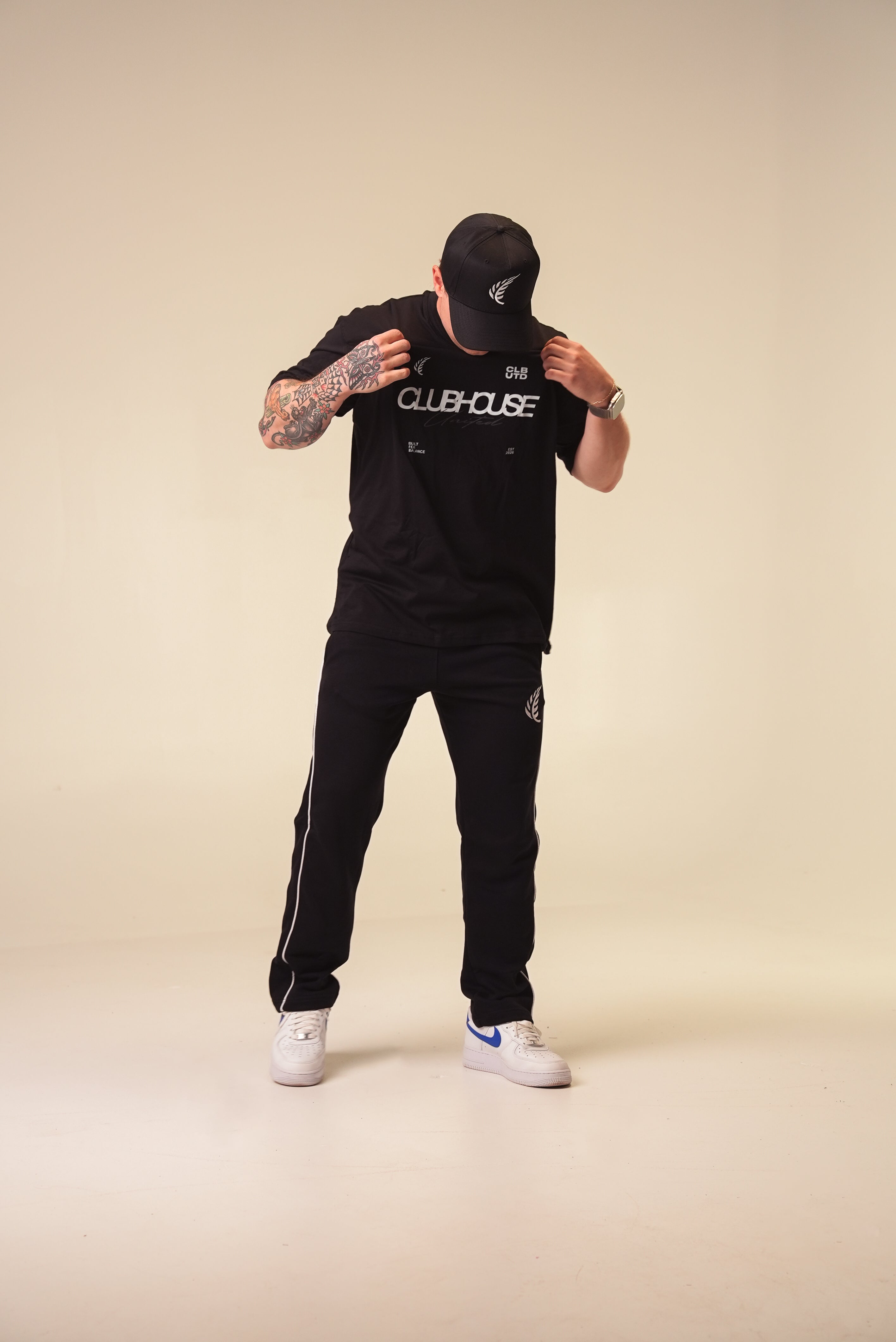 Standard Oversized Tee - Black