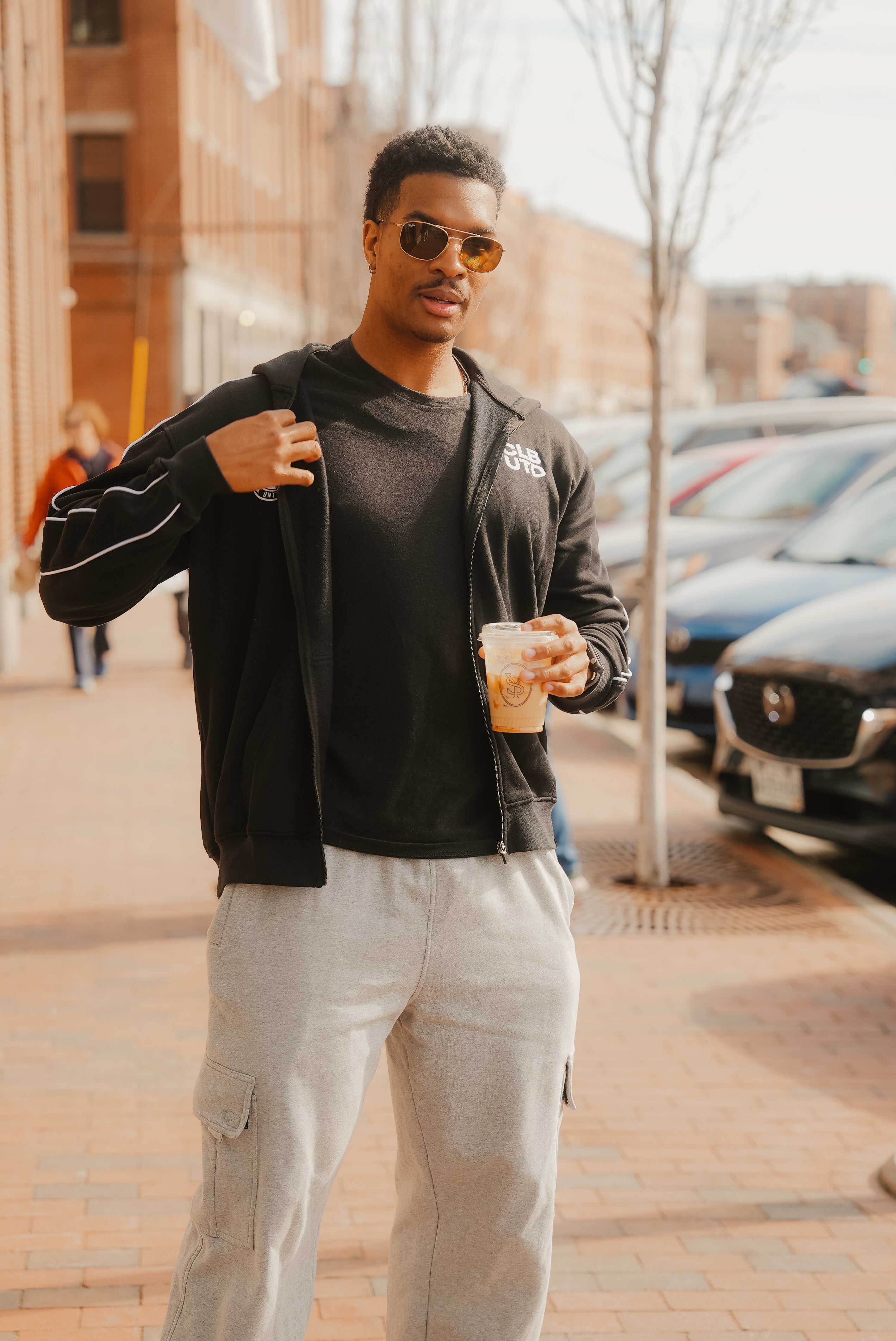 Hoodies & Sweatshirts Mens