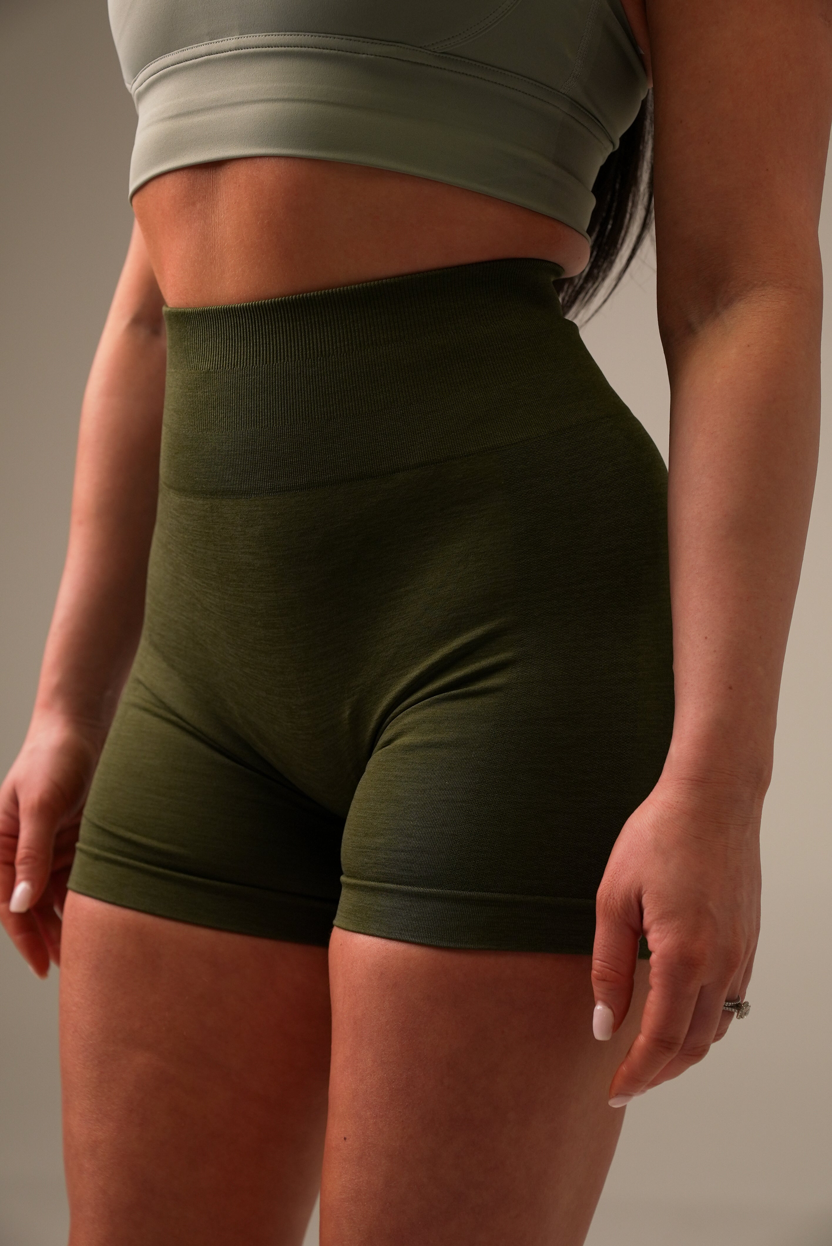 Staple Shorts - Moss