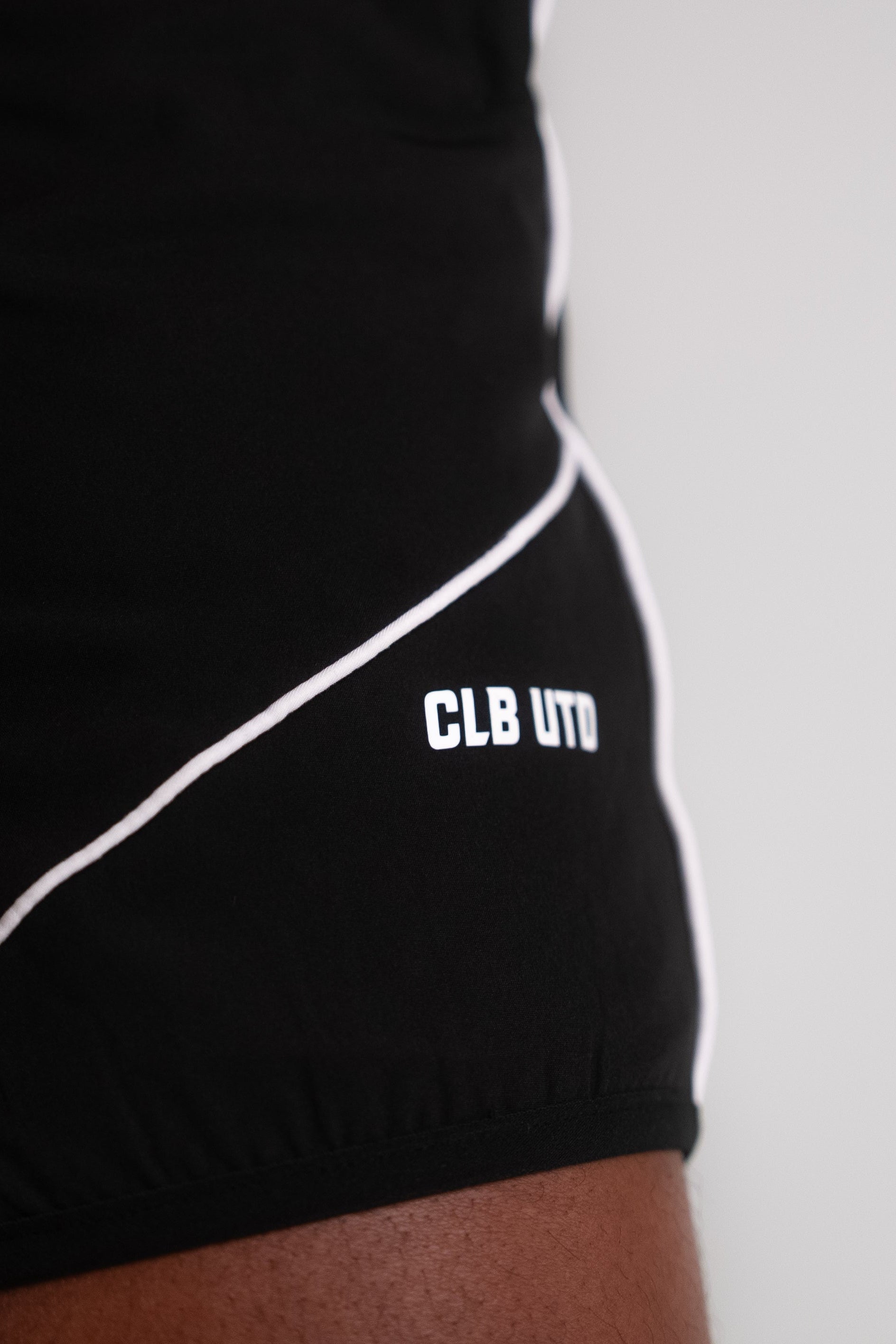 Terrace Shorts - Black