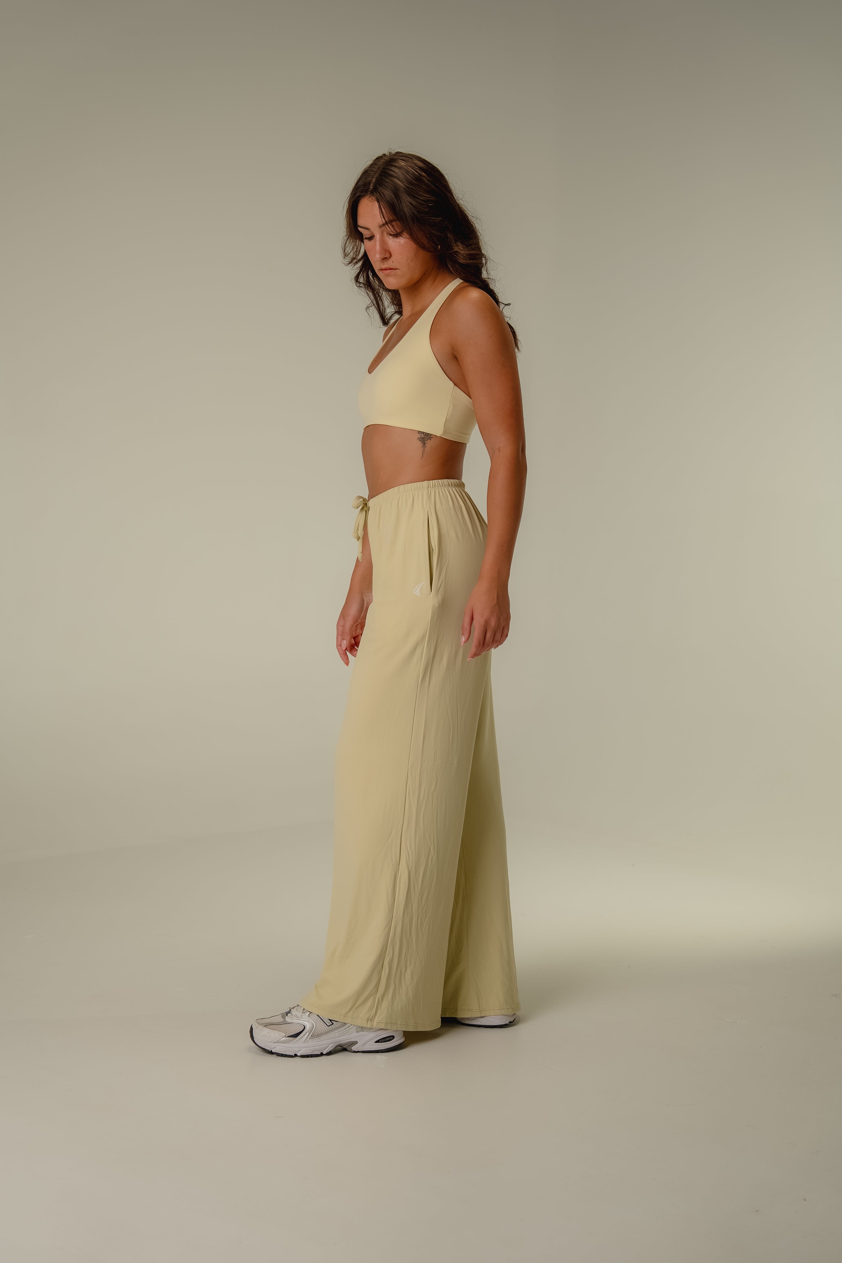 Form Transit Pants - Butter