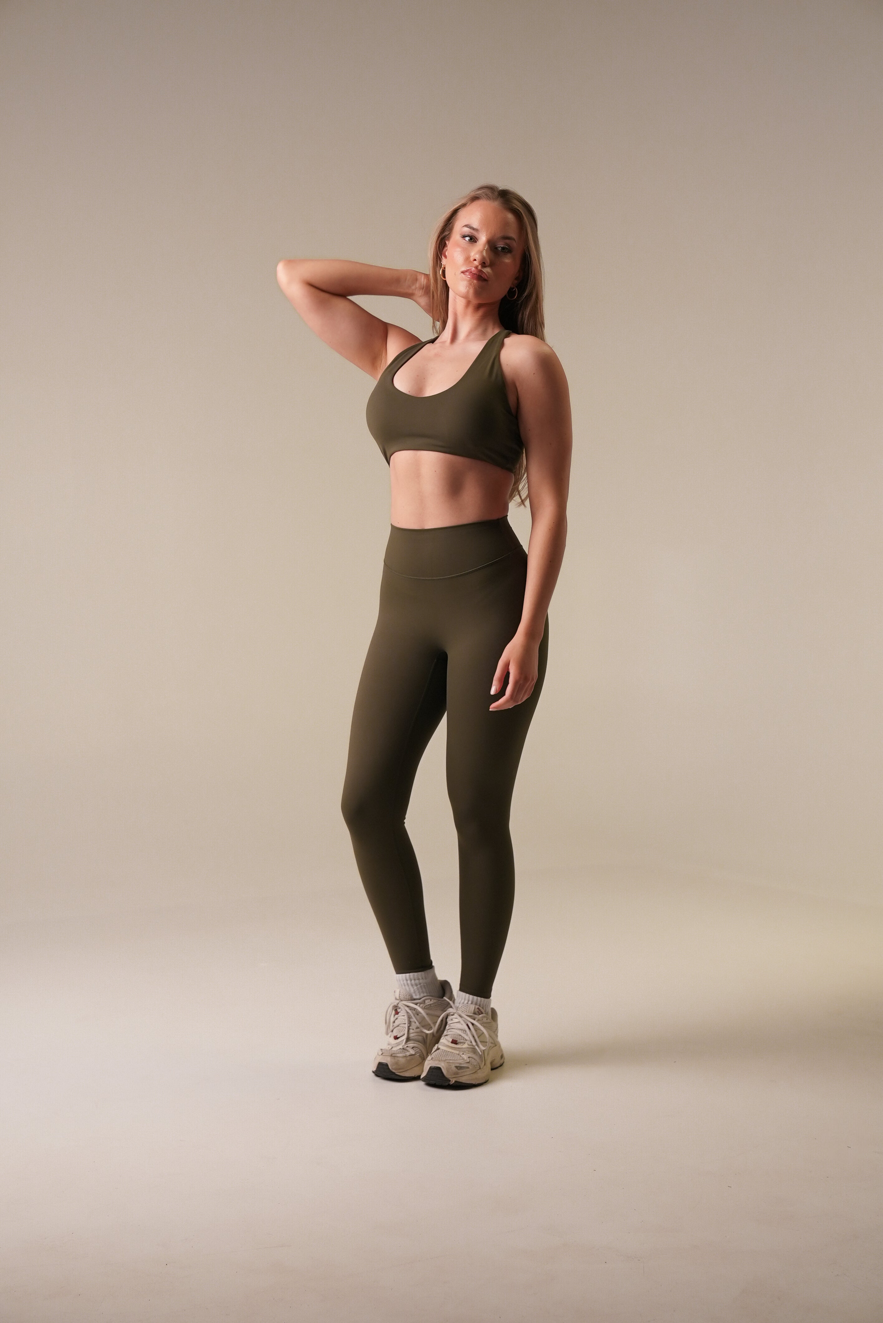 Form Leggings - Moss