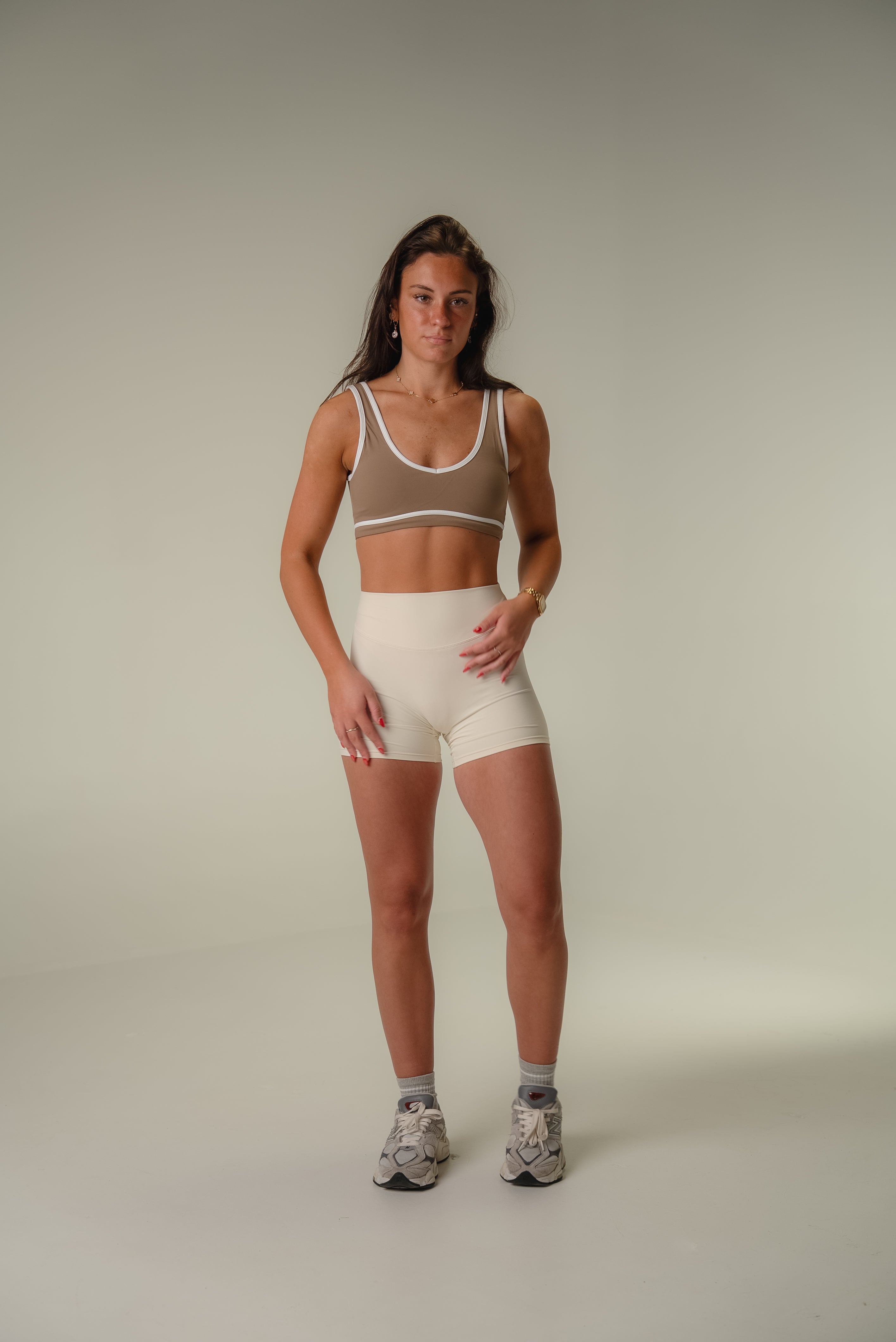 Form Shorts - Oat