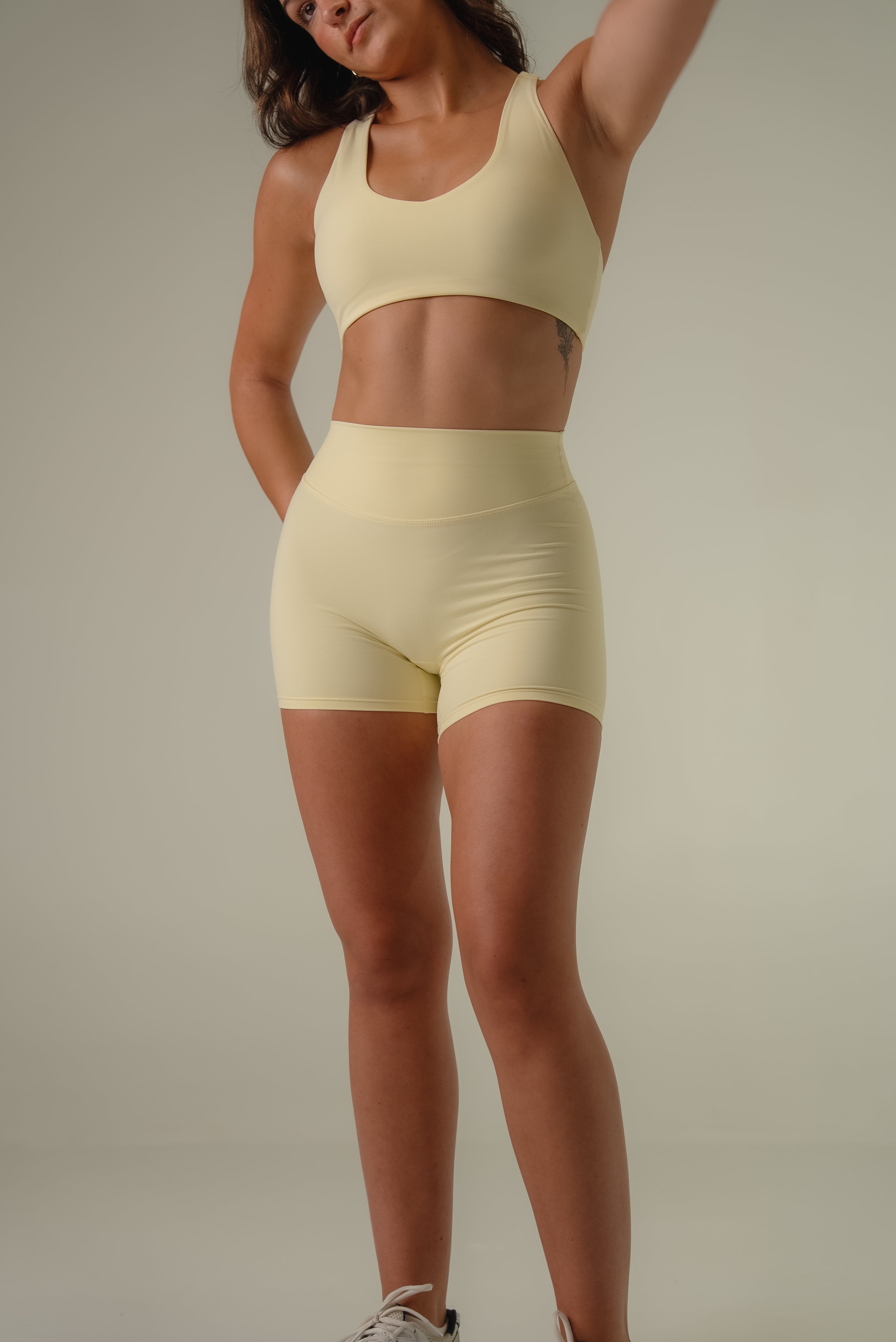 Form Shorts - Butter