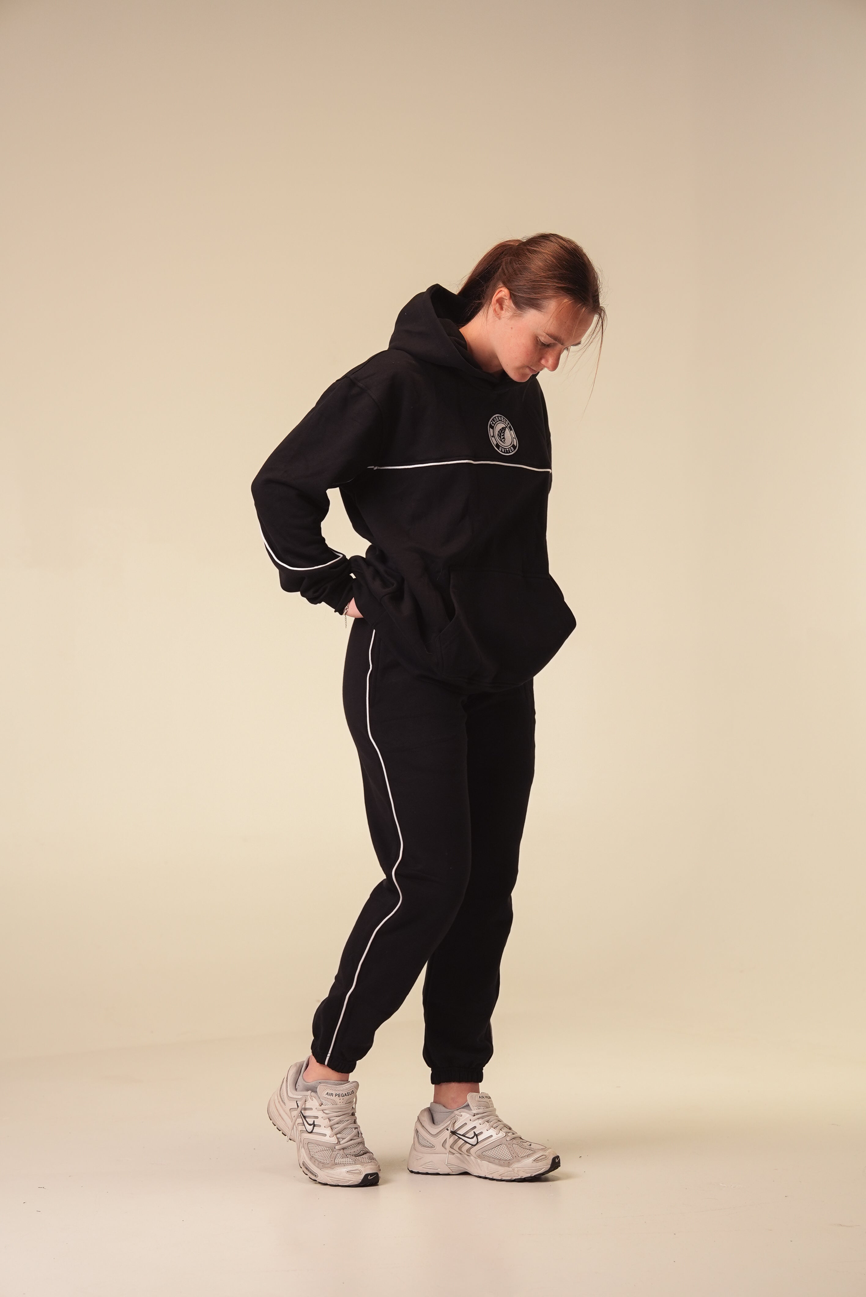 United Cinched Sweatpants - Black