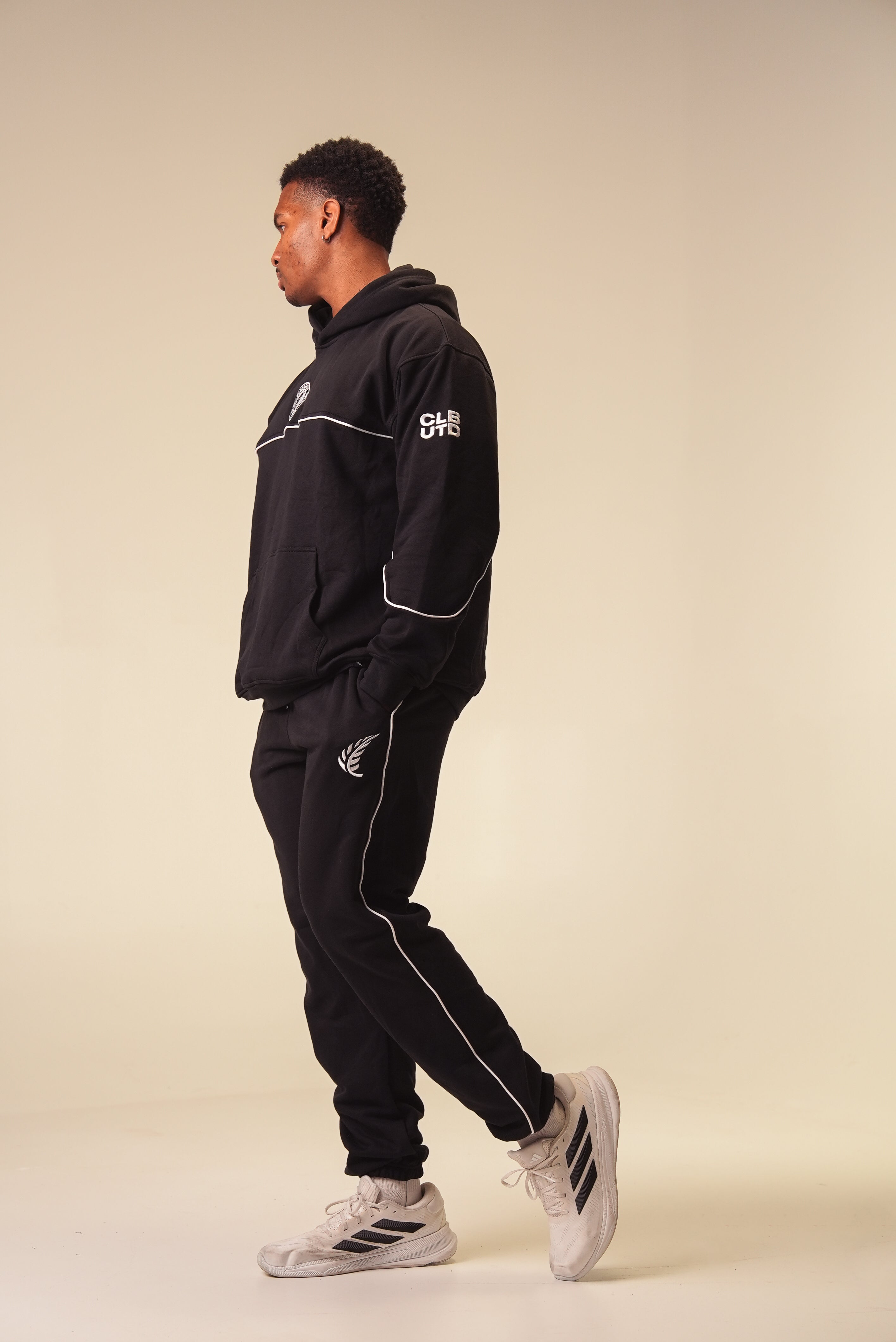 United Pullover Hoodie - Black